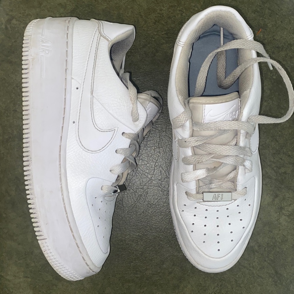 Air Force 1 Sage All White